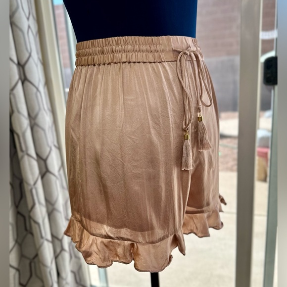 EUC Zimmermann Nude Silk Flutter Shorts - Picture 9 of 17